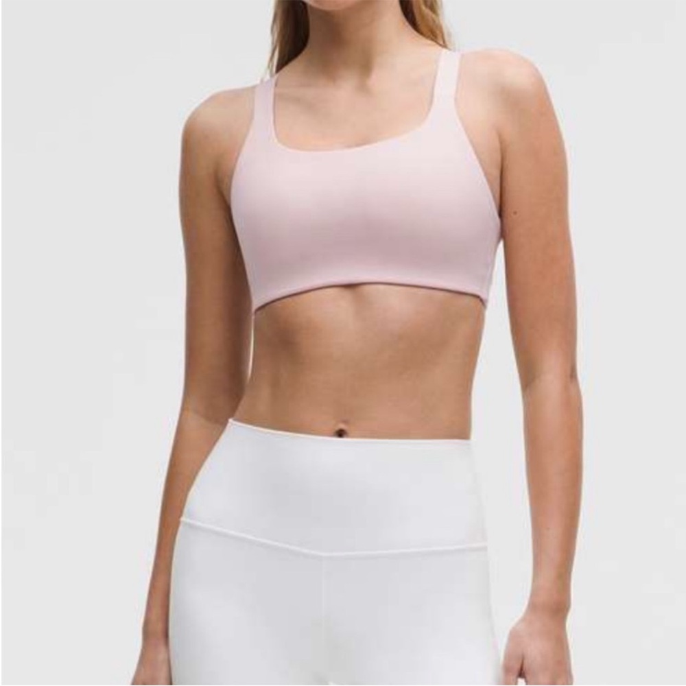Lululemon Ultralu Square-Neck pink haze Workout Bra B/C Cup